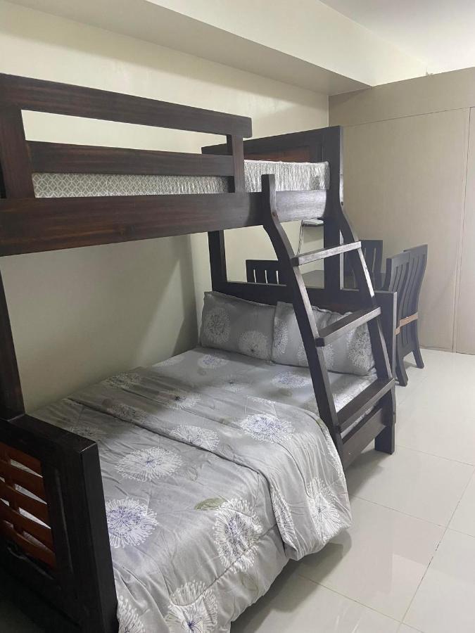Taal Lake View Wind Residences By Smco Tagaytay City Exterior photo