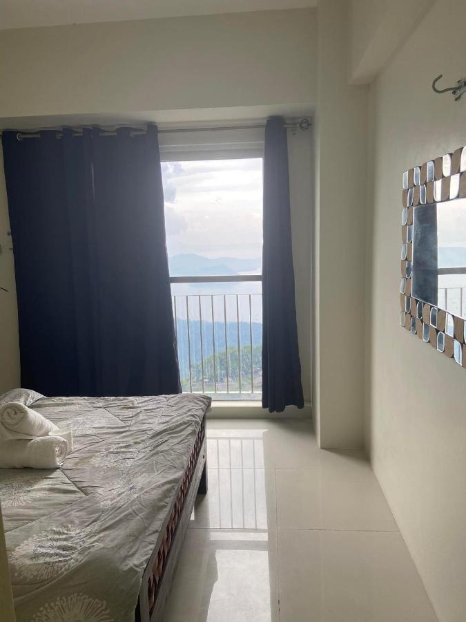 Taal Lake View Wind Residences By Smco Tagaytay City Exterior photo