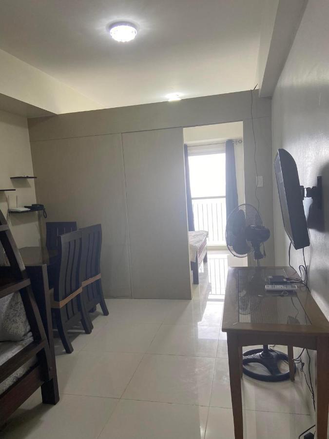 Taal Lake View Wind Residences By Smco Tagaytay City Exterior photo